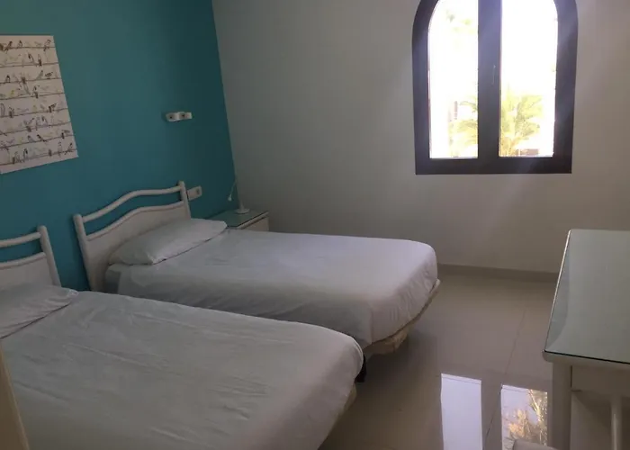 Daruma 3-bedroom Penthouse With Sea Views *