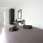 Daruma 3-bedroom Penthouse With Sea Views *
