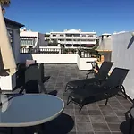 Daruma 3-bedroom Penthouse With Sea Views *