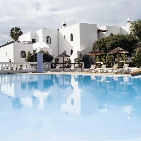 Lägenhet Daruma 3-bedroom Penthouse With Sea Views Costa Teguise