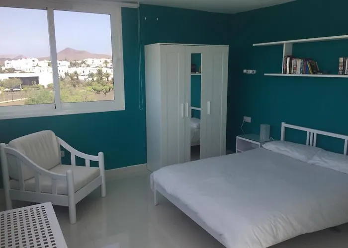 Daruma 3-bedroom Penthouse With Sea Views