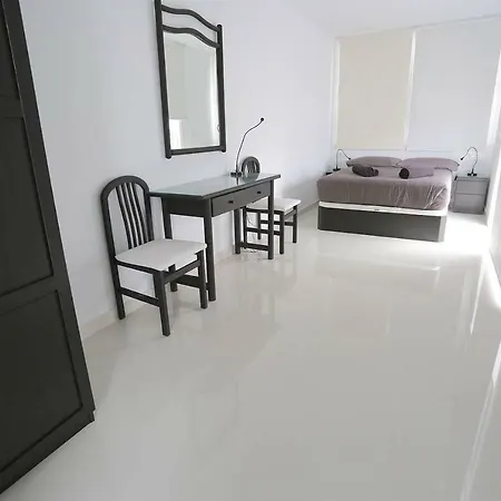 Daruma 3-bedroom Penthouse With Sea Views * Costa Teguise